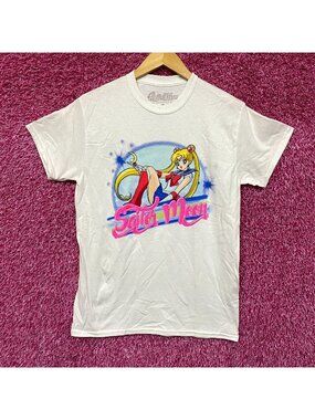 Sailor Moon Usagi Tsukino Airbrush Style Anime T-Shirt Small